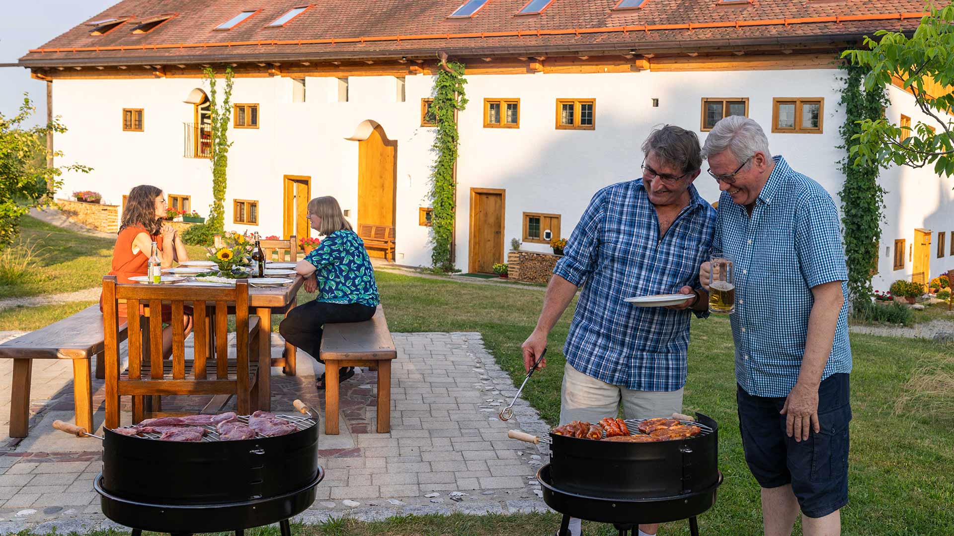 03_hagerhof-chiemsee_header-grillen