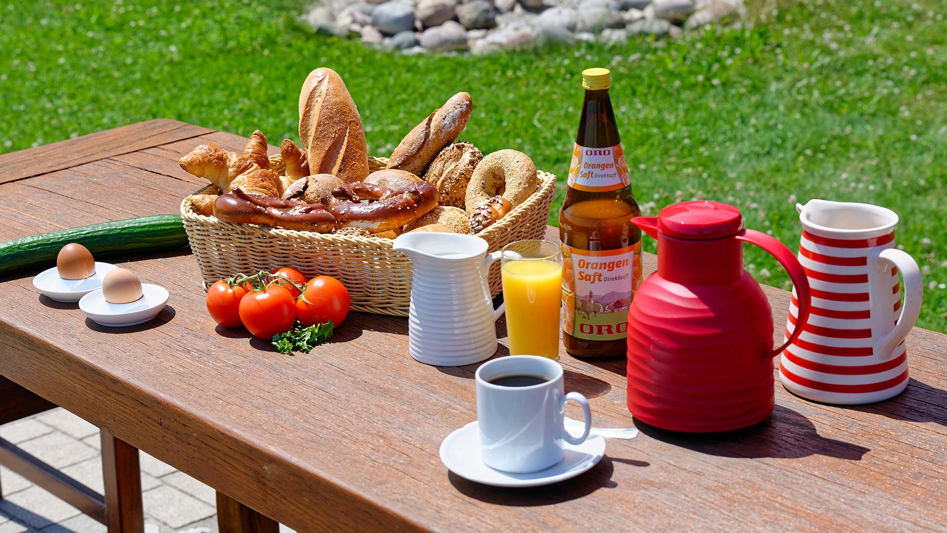 01_hagerhof-chiemsee_tisch-header