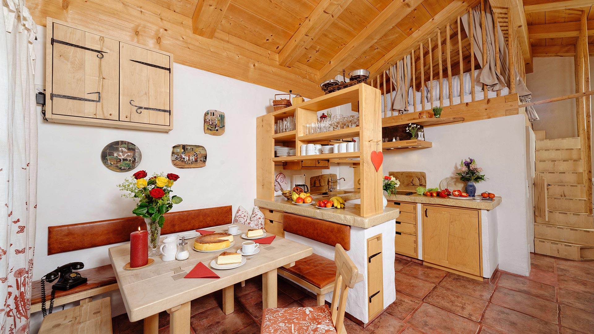 03_hagerhof-chiemsee_ferienwohnungen_header-heuboden