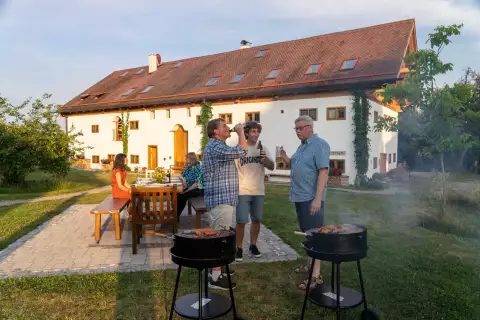 03_hagerhof-chiemsee_grillen