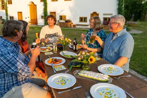 05_hagerhof-chiemsee_grillen