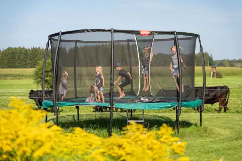 03_hagerhof-chiemsee_trampolin