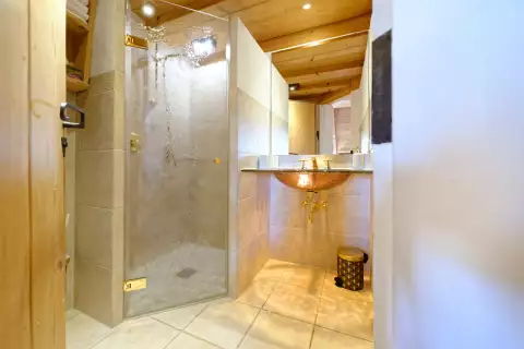 15_hagerhof-chiemsee_ferienwohnung_badezimmer