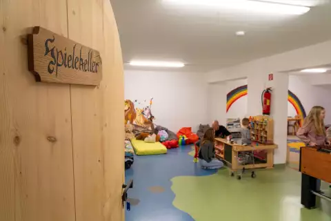 21_hagerhof-chiemsee_spielekeller