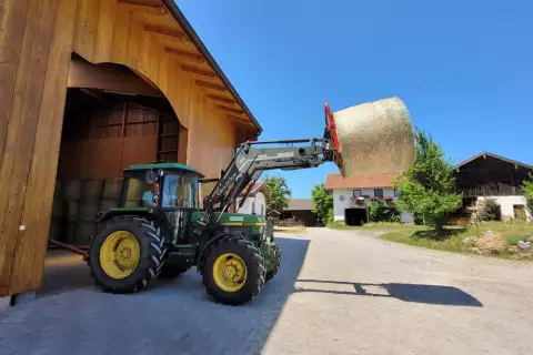 03_hagerhof-chiemsee_heuballen