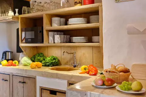 06_hagerhof-chiemsee_ferienwohnung_spinnstube-wohn-essbereich