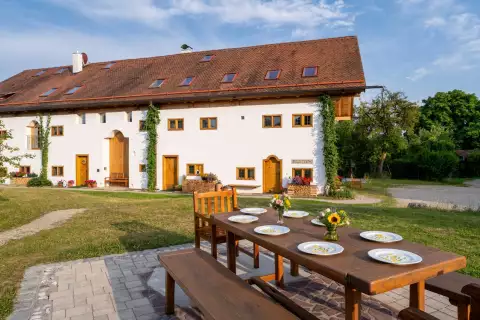 12_hagerhof-chiemsee_taubenschlag-aussen